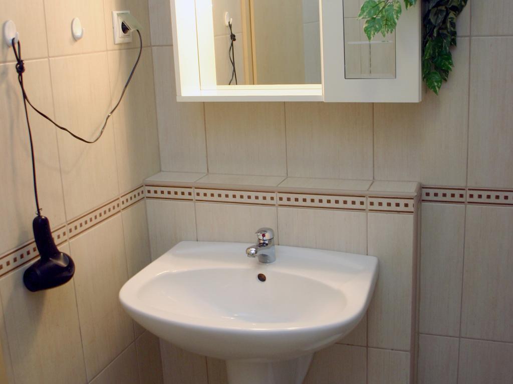 Arriva Apartment, Optional Indoor Parking Budapest Room photo